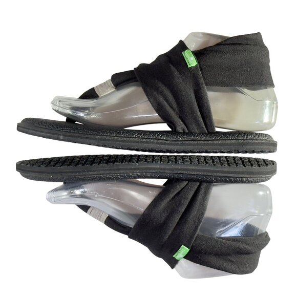 SANUK Womens Black Yoga Sling 2 Sandals Flip Flops Stretchy Fabric Straps Size 6 - Picture 8 of 13